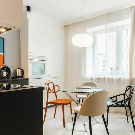 Apartamento Nowolipki - W Centrum - 55m2, Szybkie Wi-fi & Tv