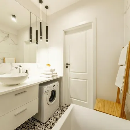 Appartement Nowolipki - W Centrum - 55m2, Szybkie Wi-fi & Tv *